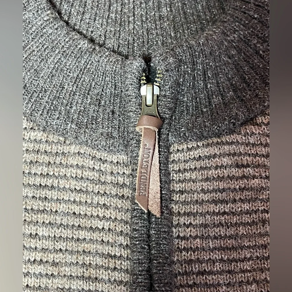 Pendleton Shetland collection sweater vest men’s large - Picture 5 of 11